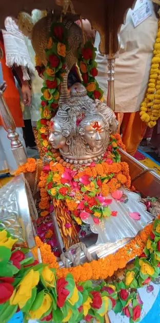 omkareshwar-temple-ukhimath
