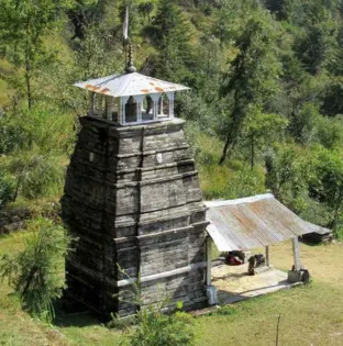 sari-village-ukhimath