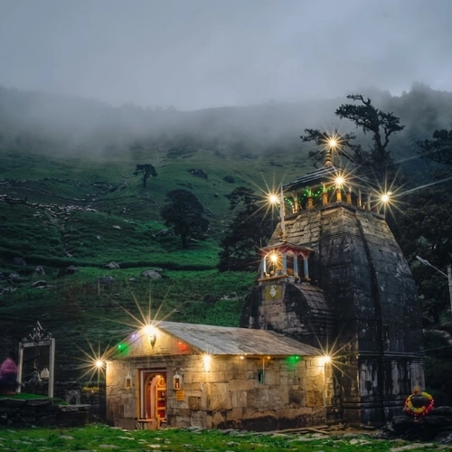 Madhyamaheshwar temple Panch Kedar Uttarakhand